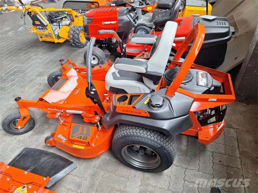 Ariens APEX 48 Pealseistavad niidukid