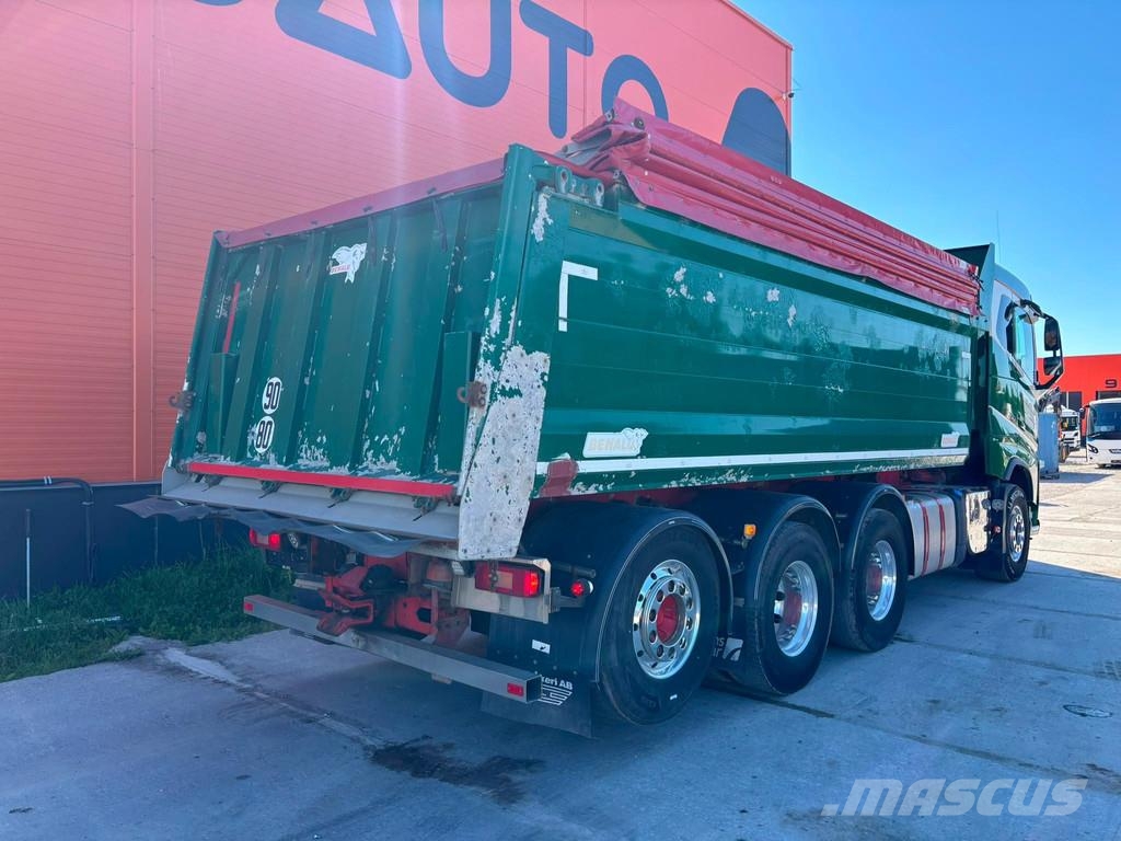 Volvo FH16 750 8x4*4 ALUMINIUM TIPPER BODY / EURO5 Bañeras basculantes usadas