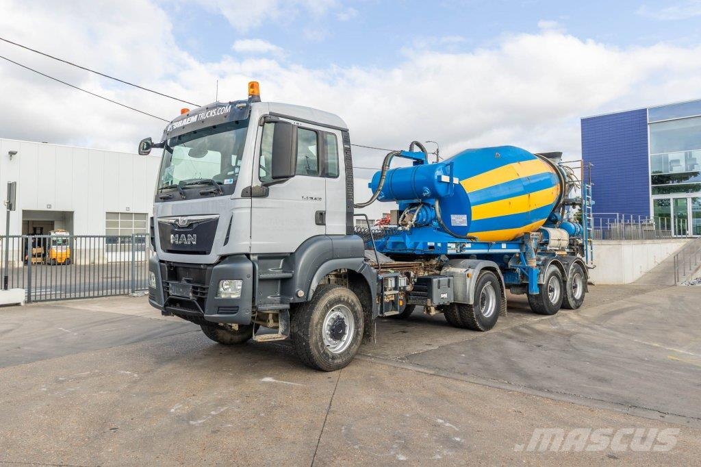 MAN TGS 18.400 BLS-4X4+LIEBHERR 10M3(2018) Betonikuorma-autot