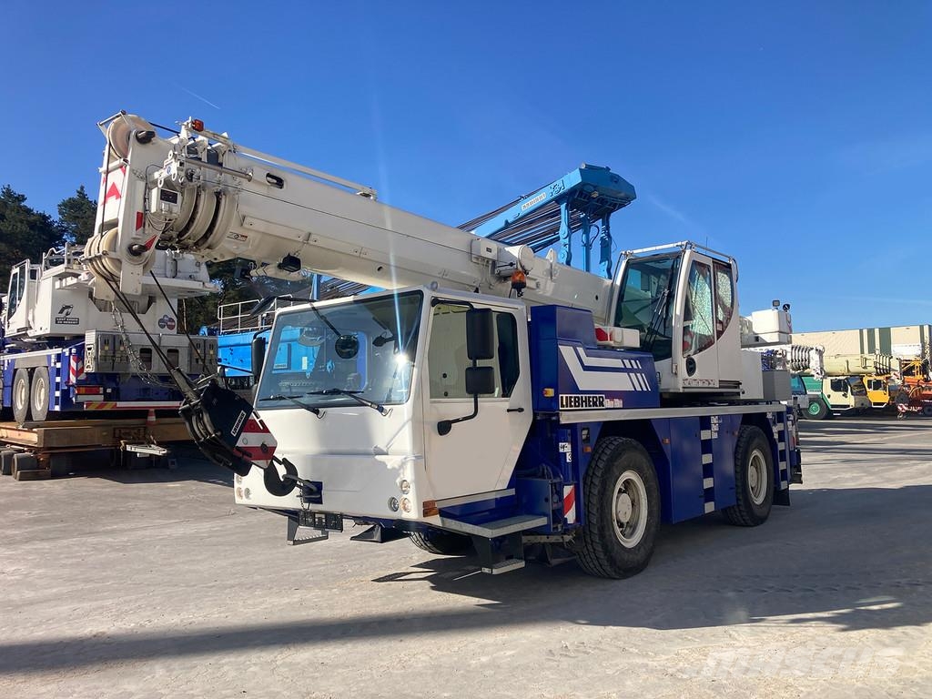 Liebherr LTM 1030-2.1 2022 Mobile cranes Other lifting machines
