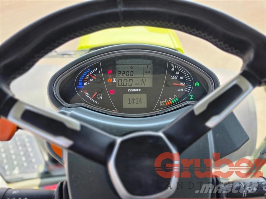 CLAAS Axion 810 Traktorji