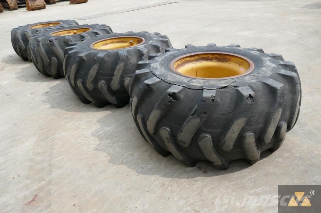 CAT Wheel GP 30.5L-32 Banden, wielen en velgen