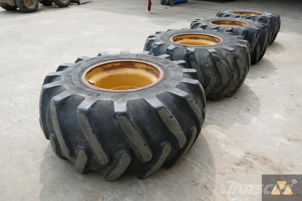 CAT Wheel GP 30.5L-32 Banden, wielen en velgen