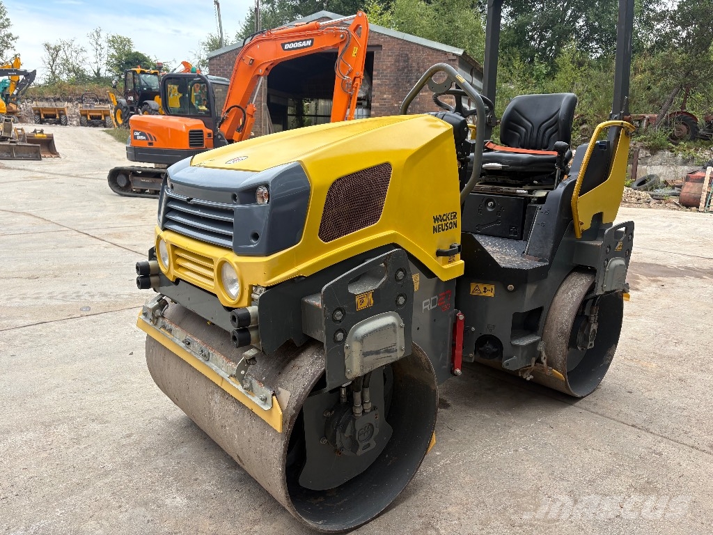 Wacker Neuson RD 27-120 Porinių būgnų volai