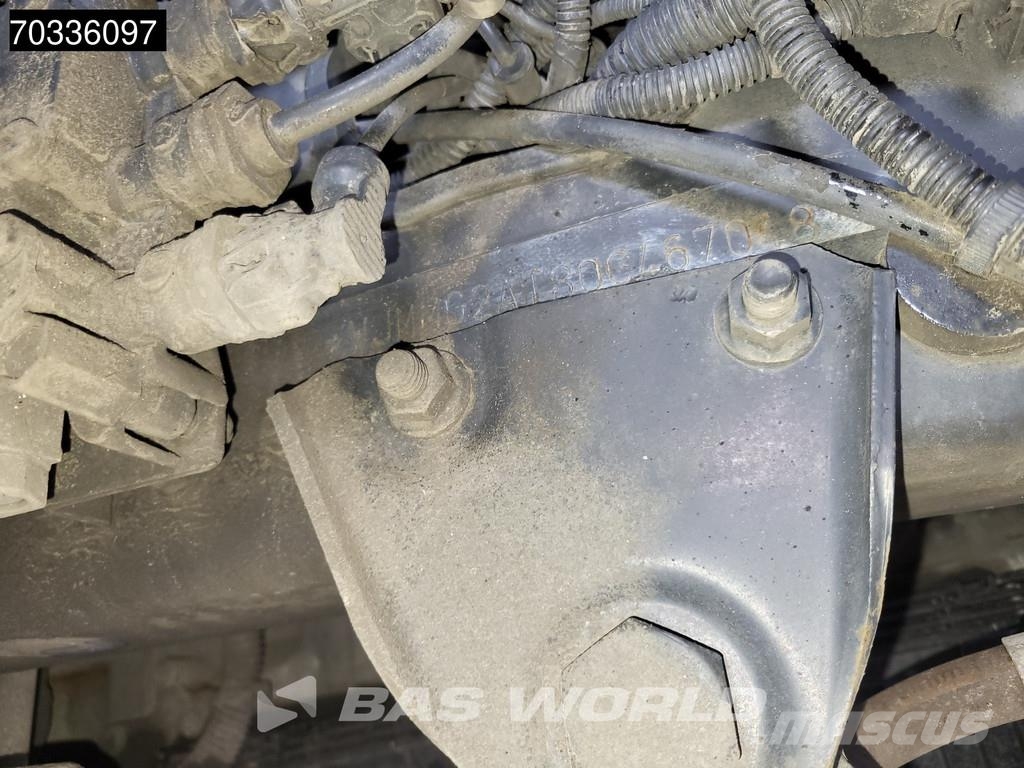 Iveco S-Way 460 S-Way 4X2 LNG! Retarder 2x Tanks Full-Ai Sattelzugmaschinen