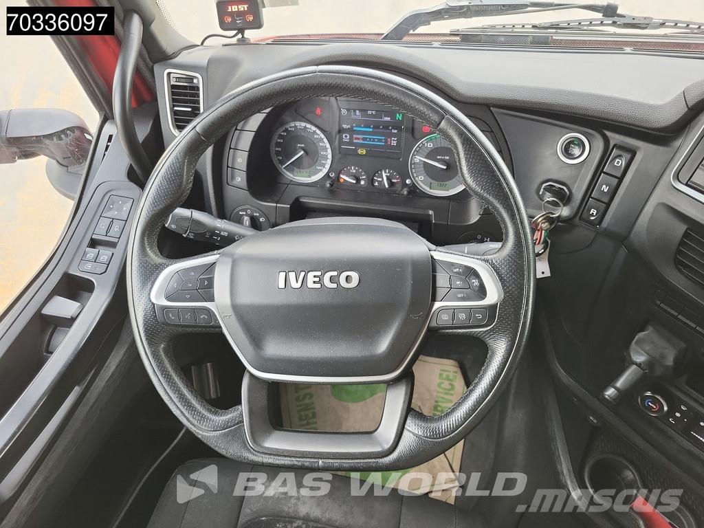 Iveco S-Way 460 S-Way 4X2 LNG! Retarder 2x Tanks Full-Ai Sattelzugmaschinen