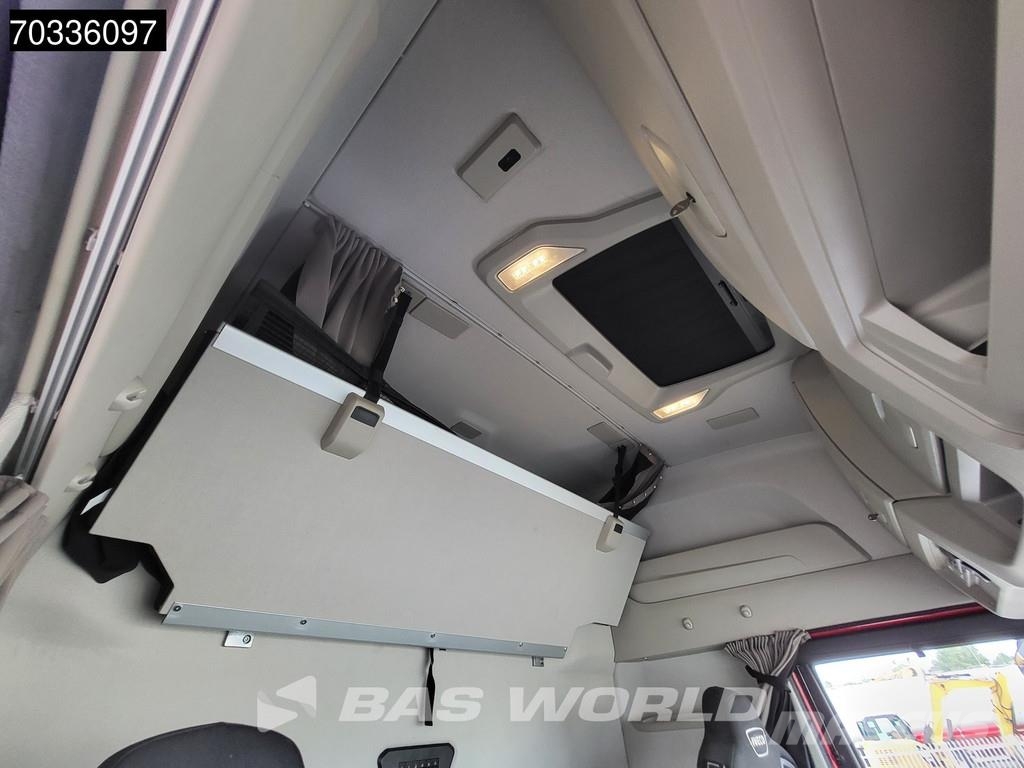 Iveco S-Way 460 S-Way 4X2 LNG! Retarder 2x Tanks Full-Ai Sattelzugmaschinen