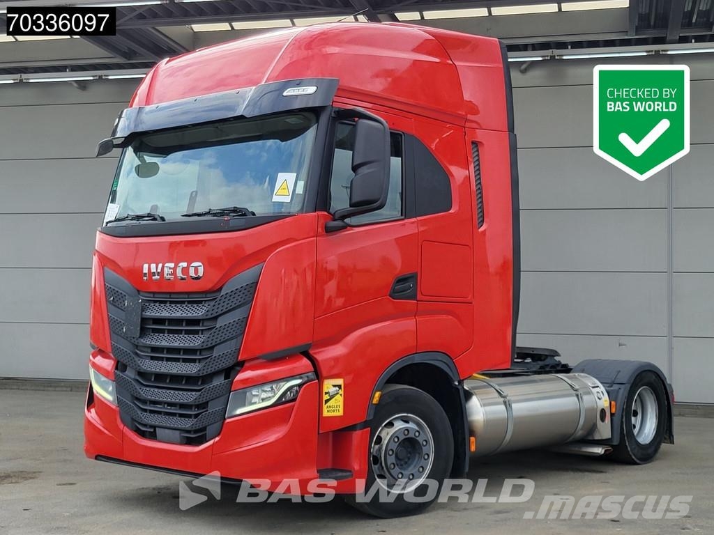 Iveco S-Way 460 S-Way 4X2 LNG! Retarder 2x Tanks Full-Ai Nyergesvontatók
