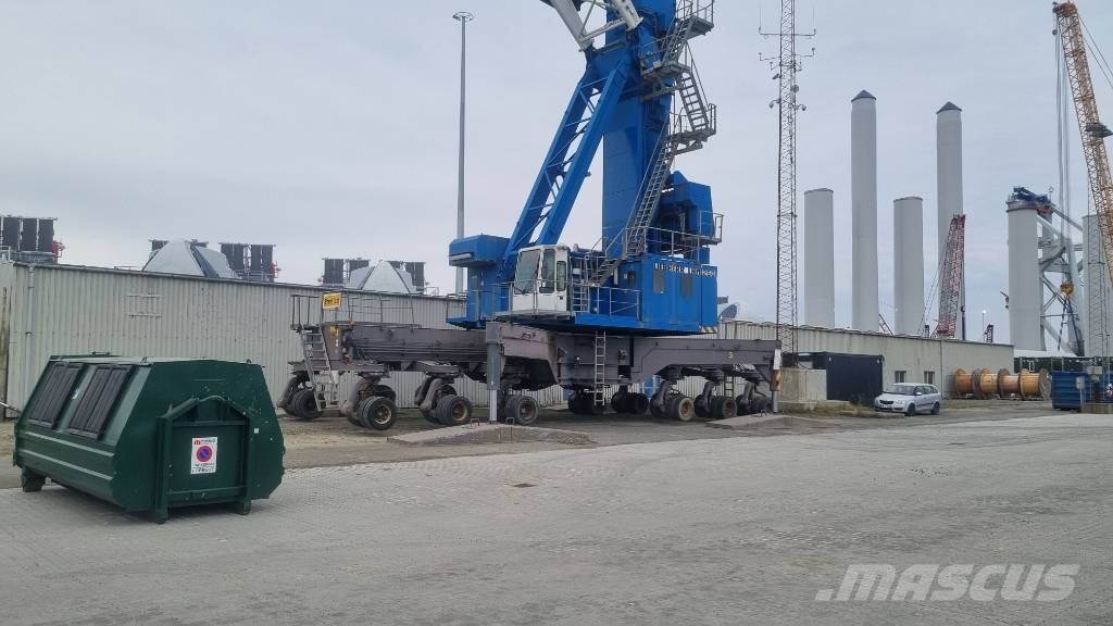 Liebherr LHM 250 Hafenkrane