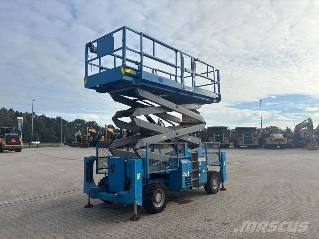 Genie GS-3384 剪式升降機