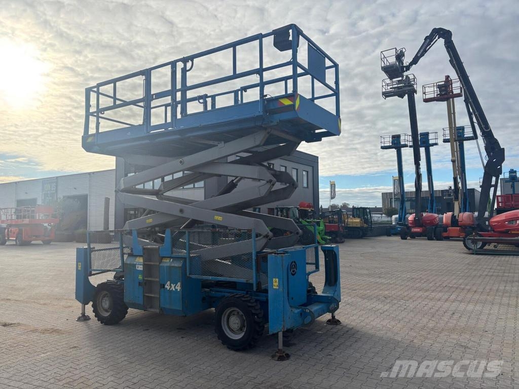Genie GS-3384 剪式升降機