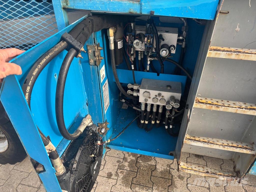 Genie GS-3384 剪式升降機