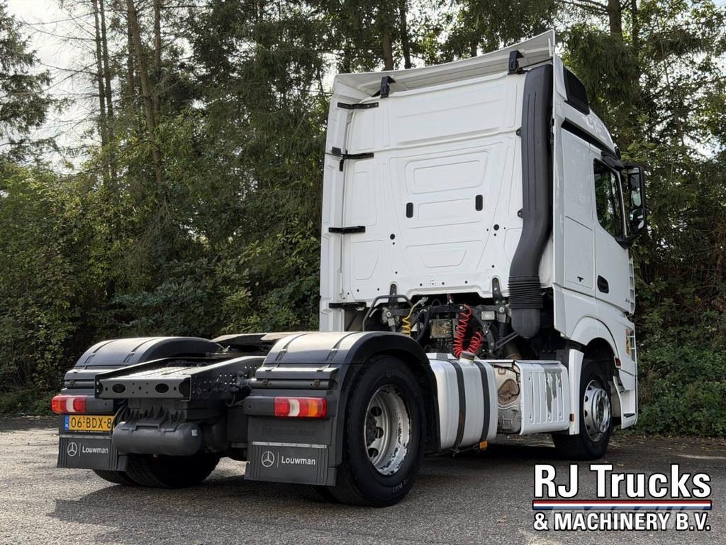 Mercedes-Benz Actros 1942 BigSpace - Full Spoiler | 2x Tank | 2x Vilcēji