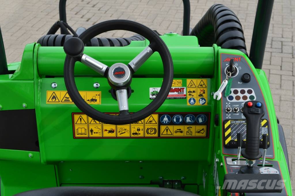 Avant 855i TDL Kniklader/Shovel Carregadores multiuso