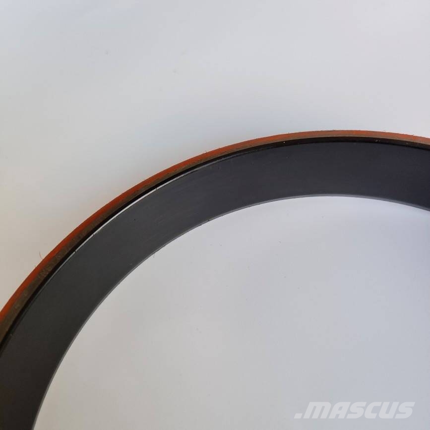 Cummins QSB5.9 Rear Oil Seal 3927683 3925530 3926126 Silniki