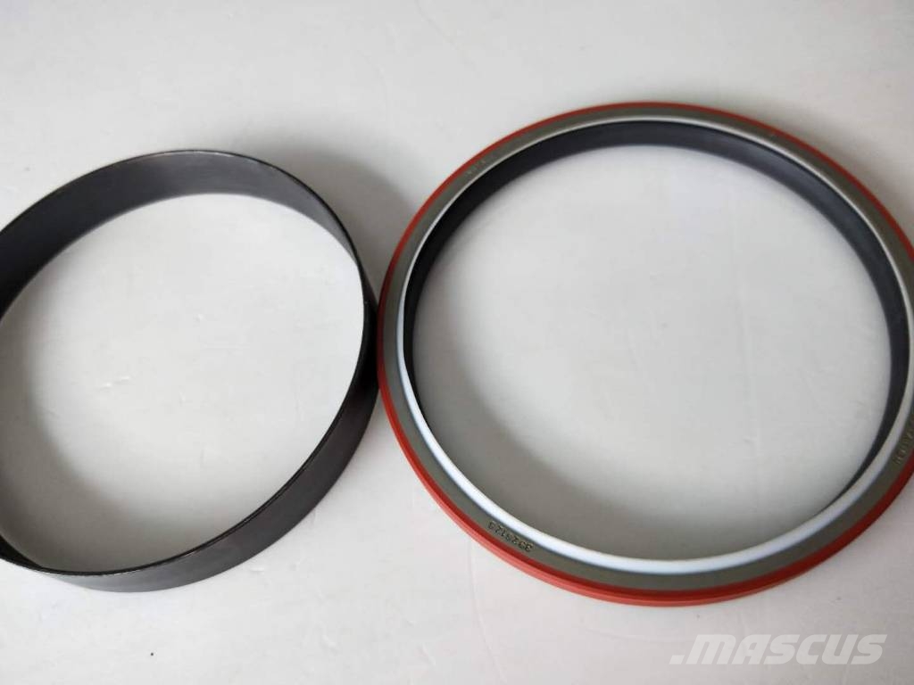 Cummins QSB5.9 Rear Oil Seal 3927683 3925530 3926126 Silniki
