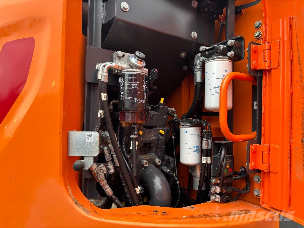 Doosan DX 235 LCR-7 / Puskulevy Telakaivukoneet