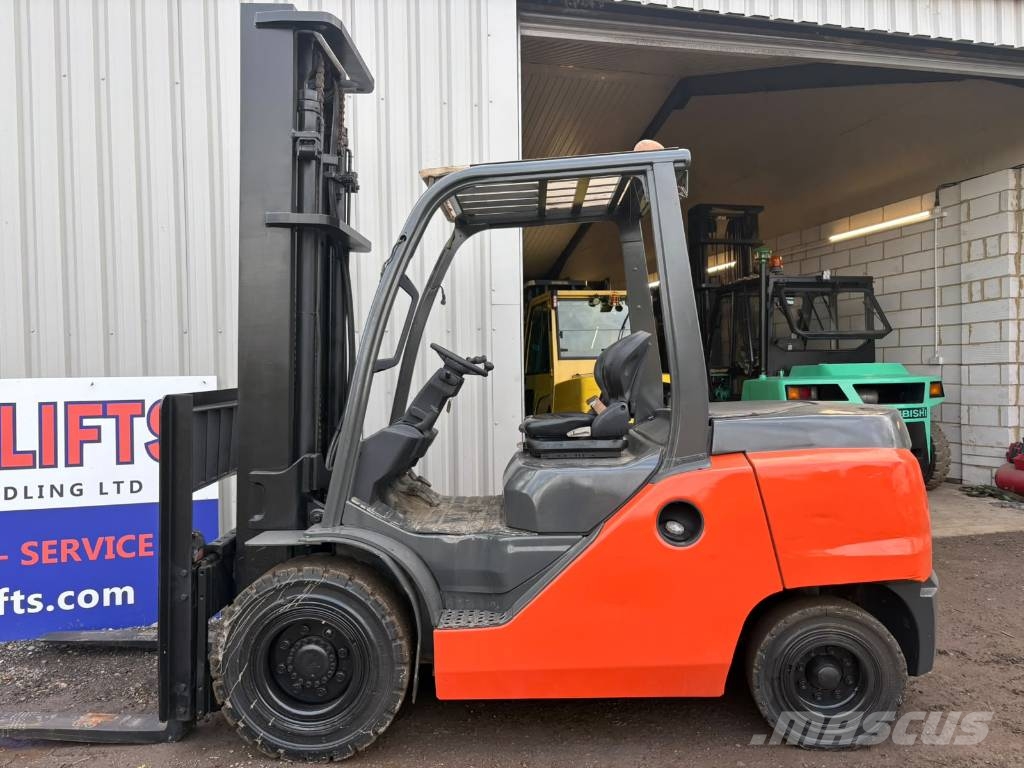 Toyota 40.8FD50N شاحنات الديزل
