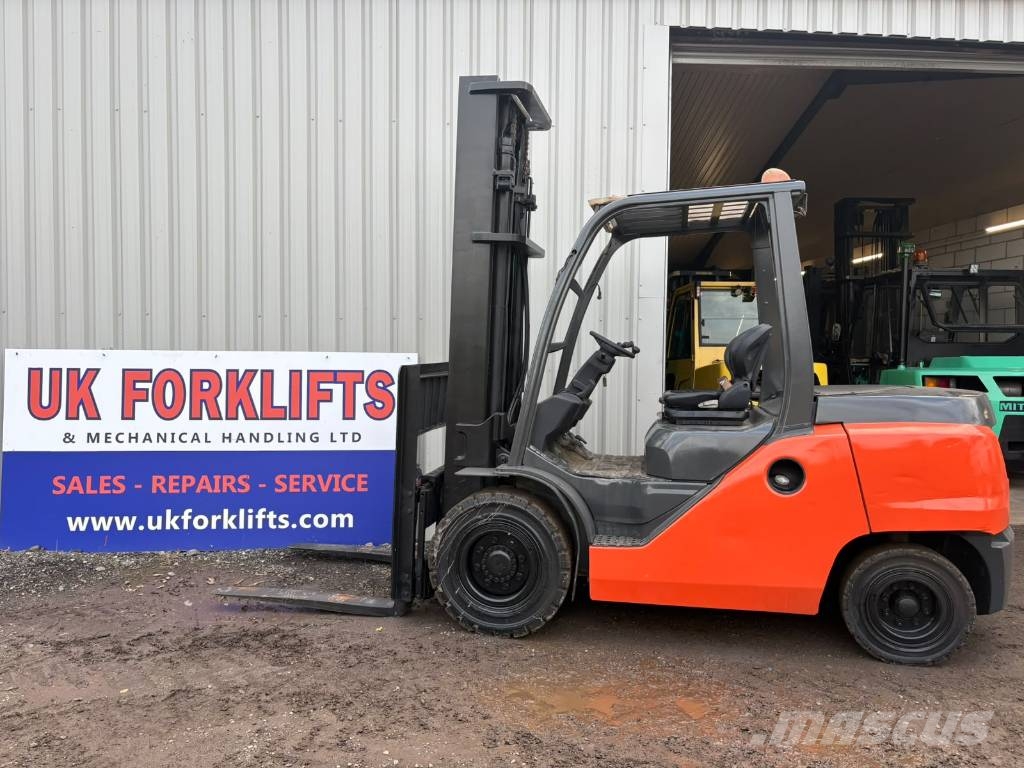 Toyota 40.8FD50N شاحنات الديزل