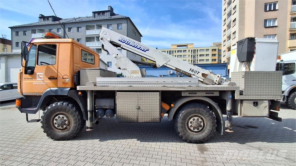 MAN LE 10.180 4X4 + ROTHLEHNER 160T Chassis Cab trucks