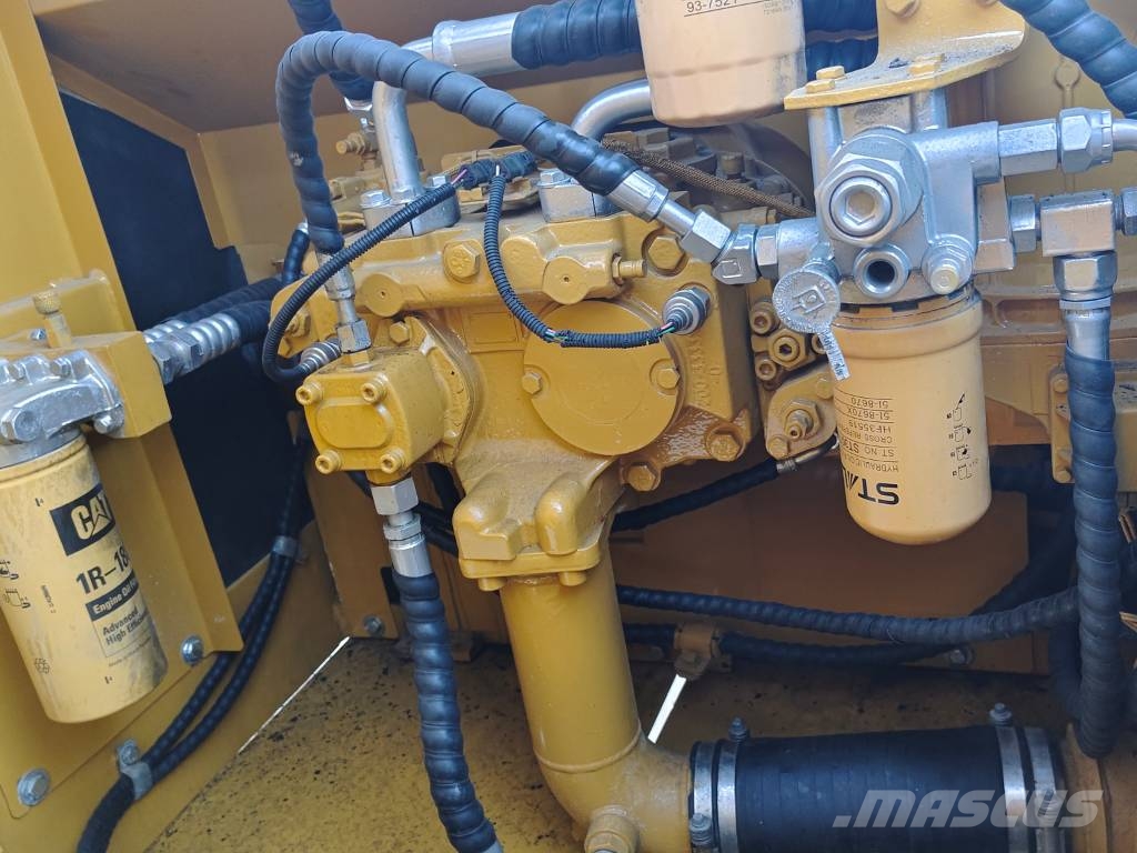 CAT 330 D Raupenbagger