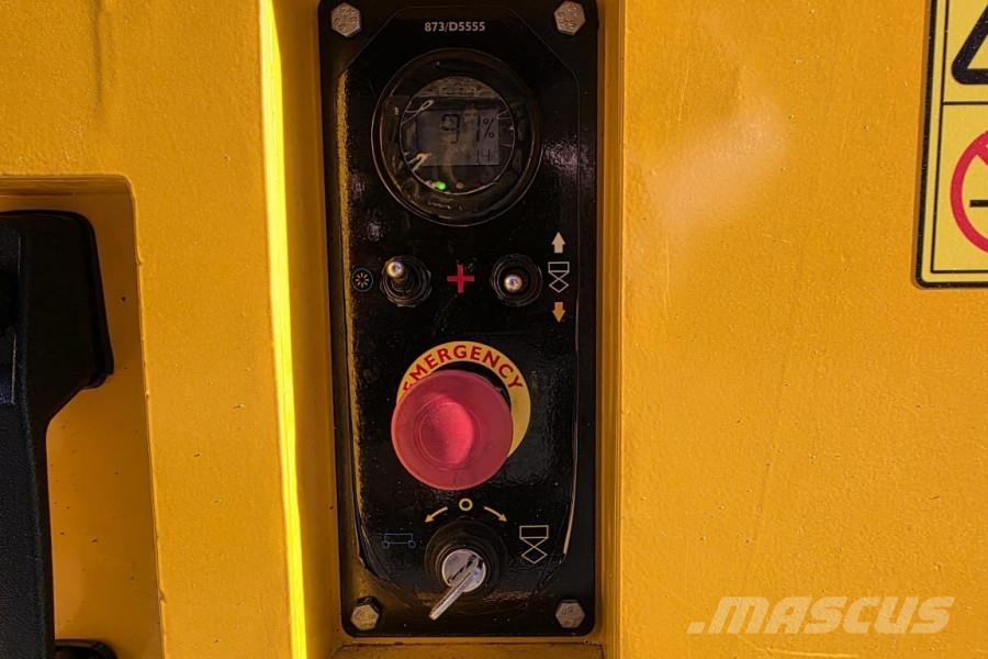 JCB S4550E Valid inspection, 16m Working Height, 230kg Ножични работни платформи