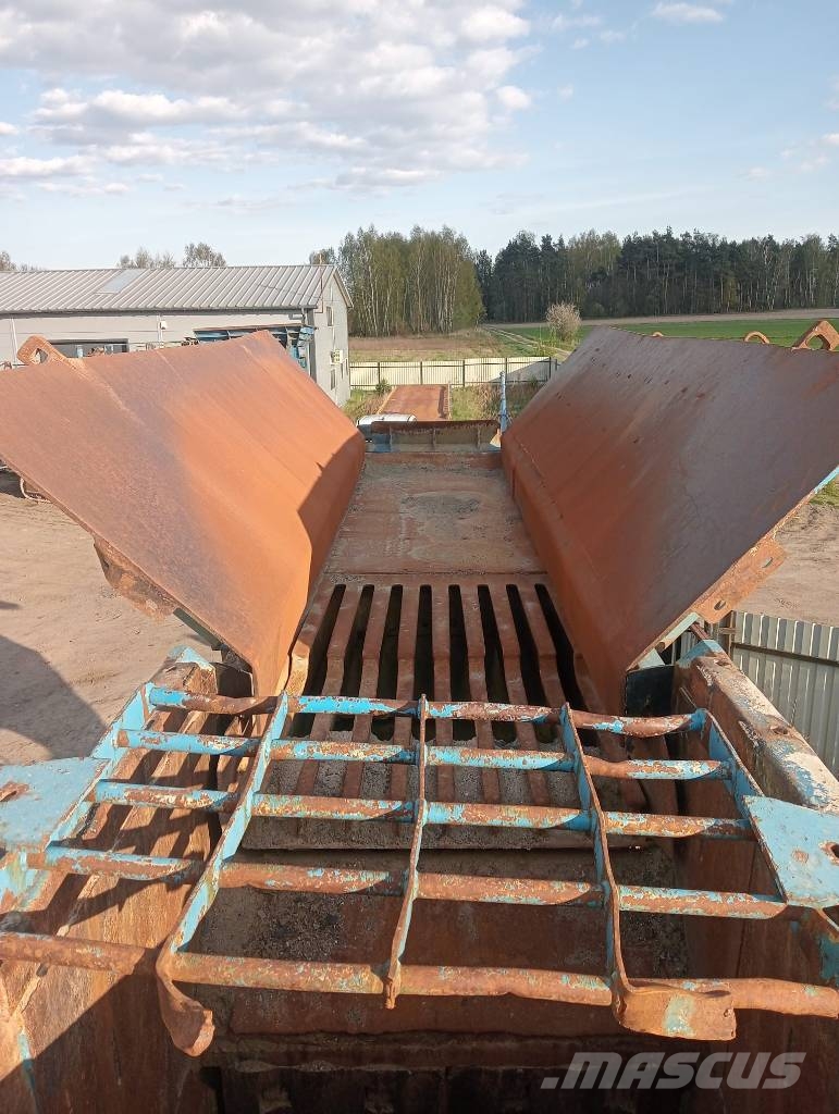 Terex Pegson 1100×800 mm Мобільні дробарки
