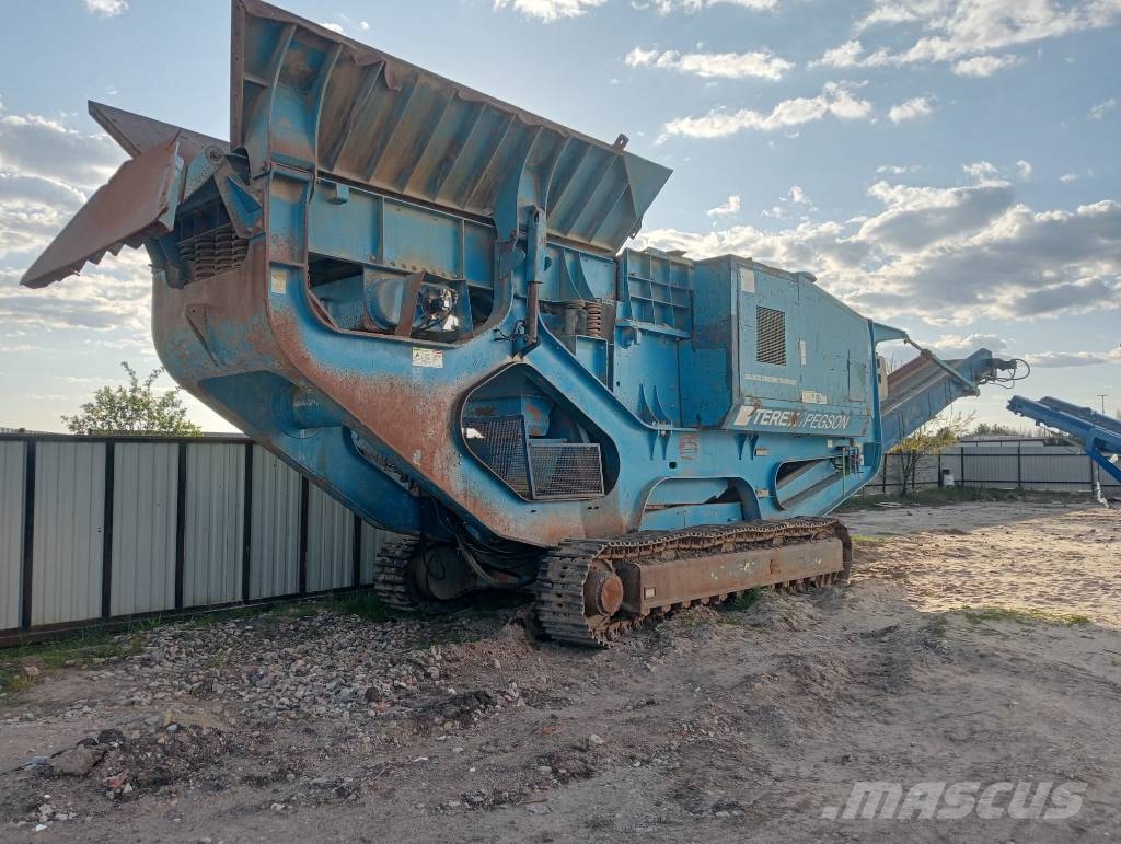 Terex Pegson 1100×800 mm Мобільні дробарки