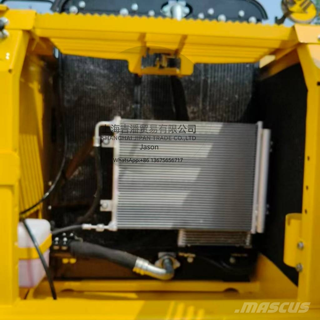 Komatsu PC 220 履带挖掘机