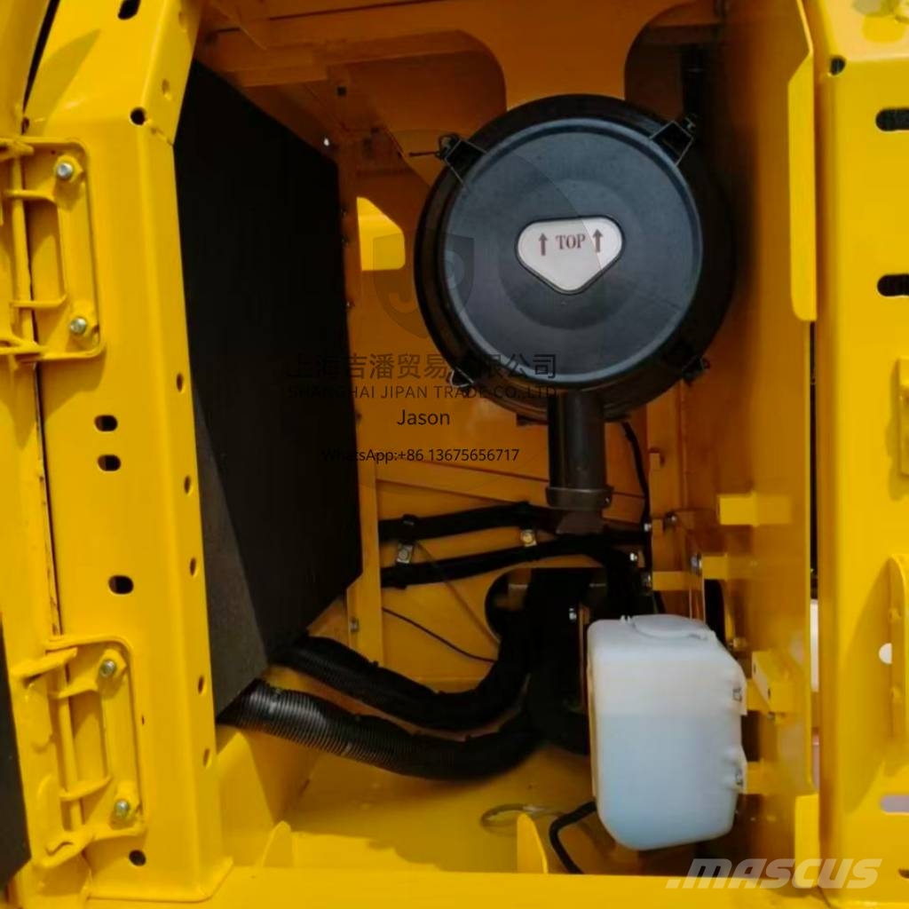 Komatsu PC 220 履带挖掘机