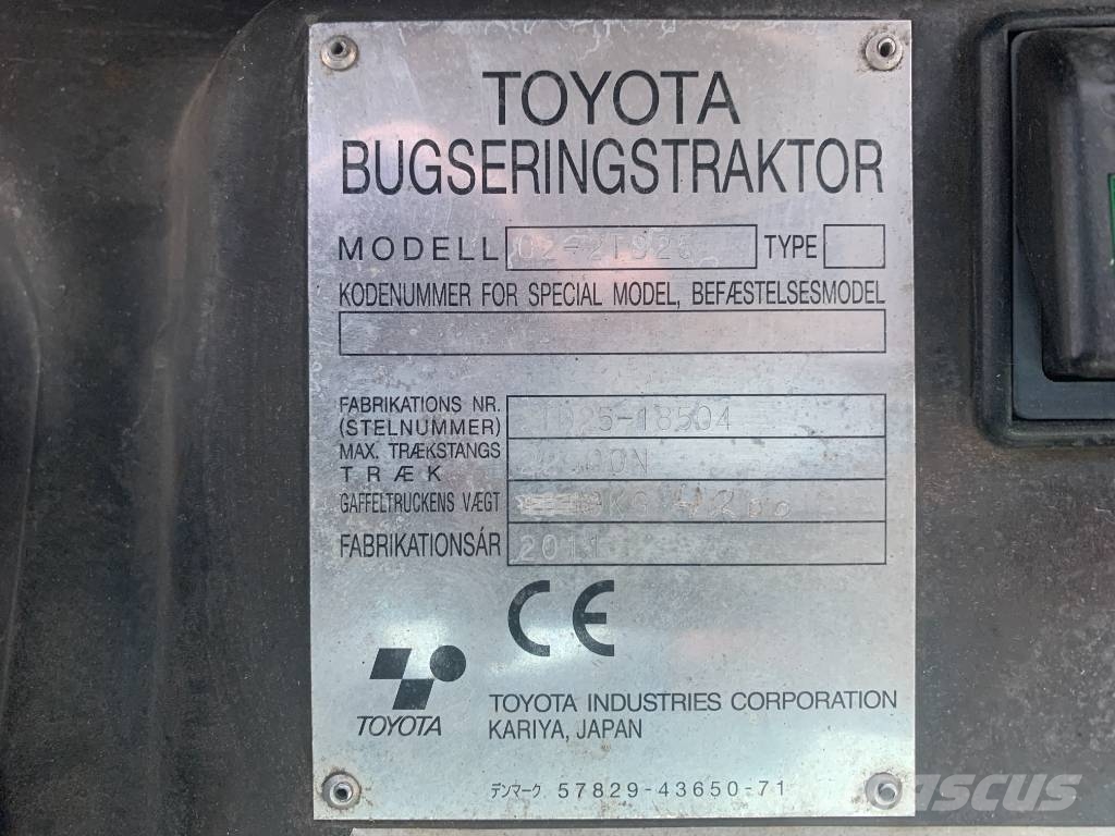 Toyota 2TD25 /02/ V-3838 EO Flughafenausrüstung