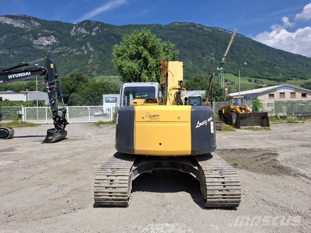 New Holland 135SR Rupsgraafmachines