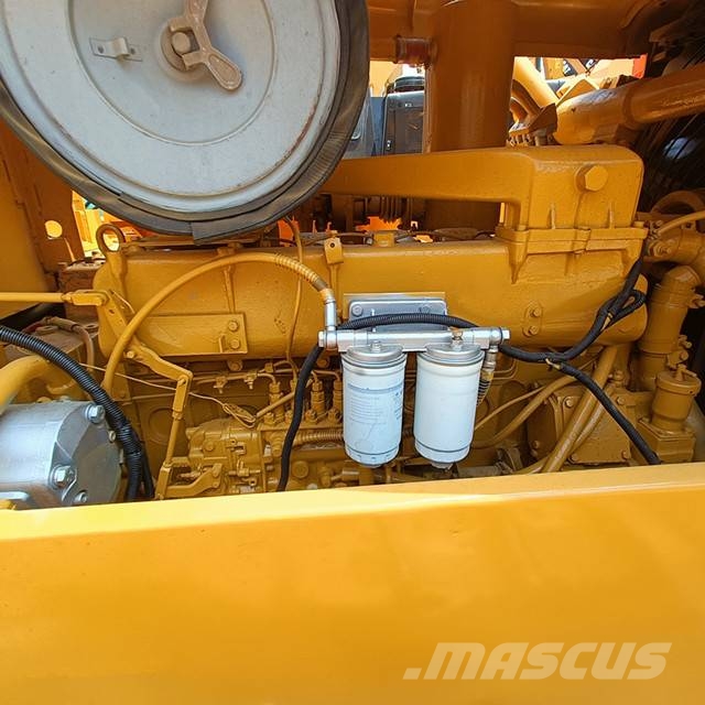 CAT D 6 D Bulldozer