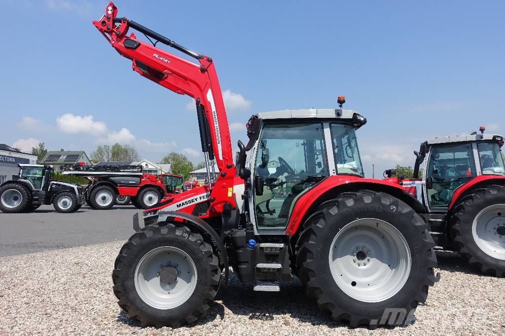 Massey Ferguson 5S.115 Traktoren