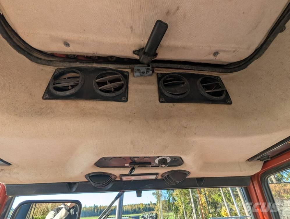 Fiat 980 DT kutoskoneella, ryömintävaihde, katso video! Traktorit