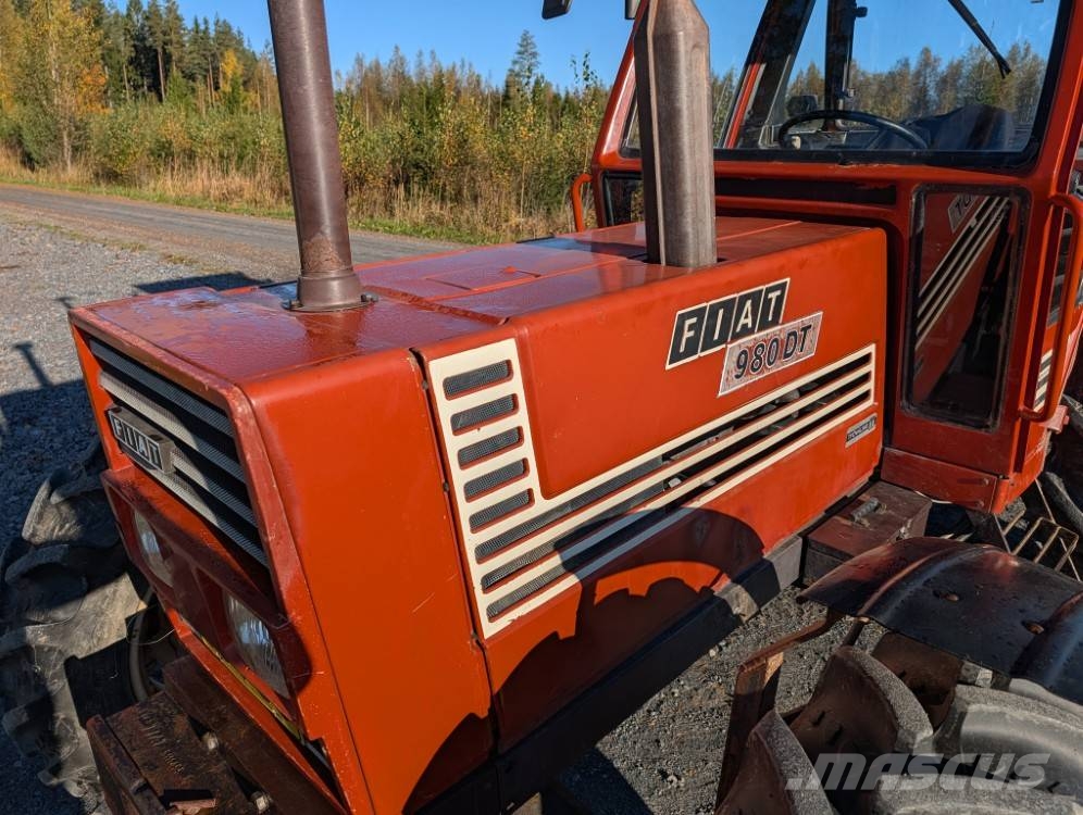 Fiat 980 DT kutoskoneella, ryömintävaihde, katso video! Traktorit