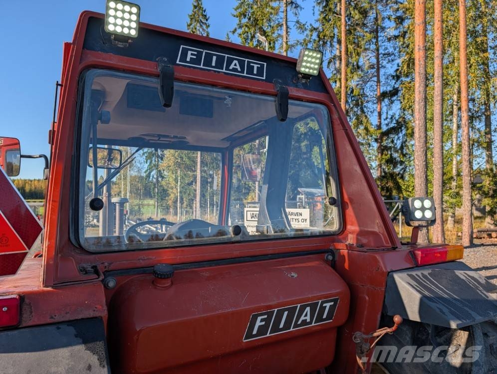 Fiat 980 DT kutoskoneella, ryömintävaihde, katso video! Traktorit