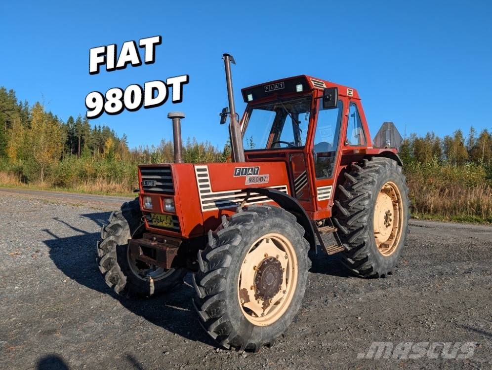 Fiat 980 DT kutoskoneella, ryömintävaihde, katso video! Traktorit