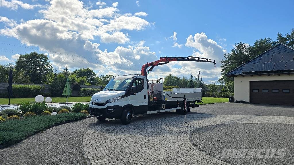 Iveco Daily 72-180 Palfinger PK 7001 Truck mounted cranes