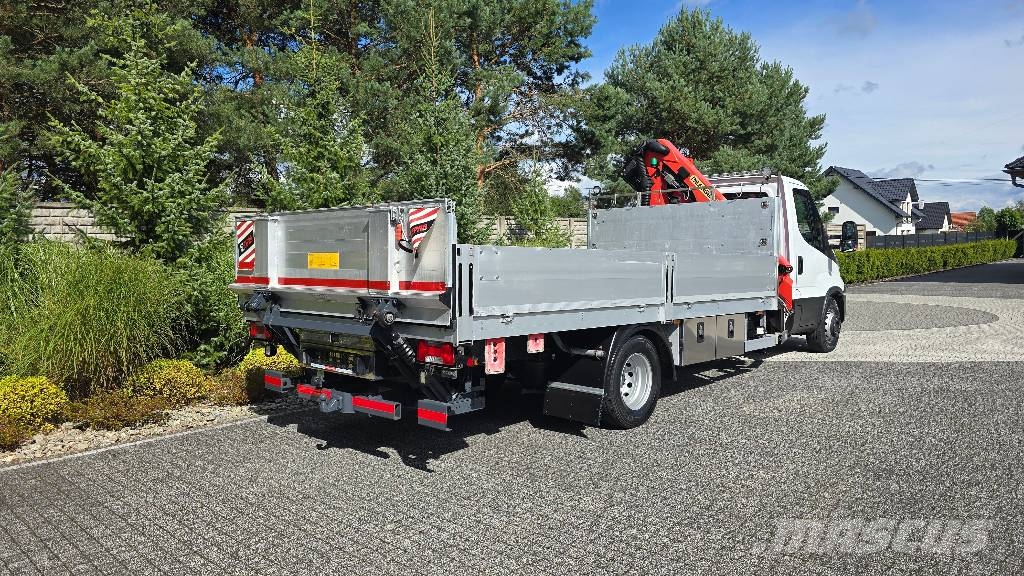 Iveco Daily 72-180 Palfinger PK 7001 Truck mounted cranes