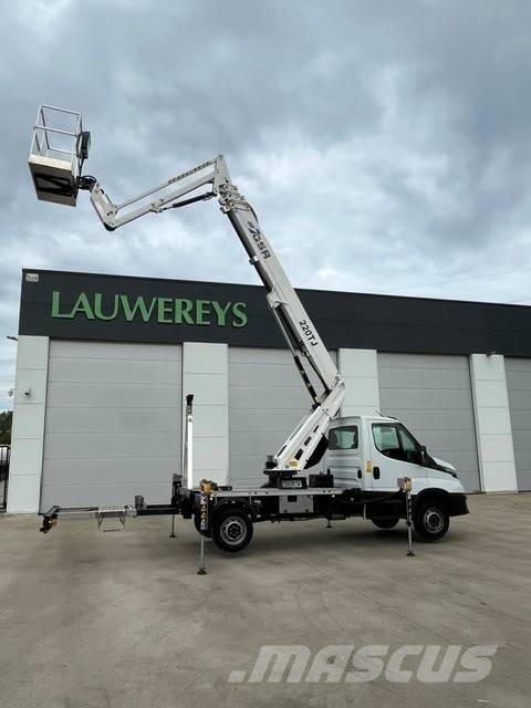 GSR B 220 TJ Pacēlāji uz automašīnas bāzes