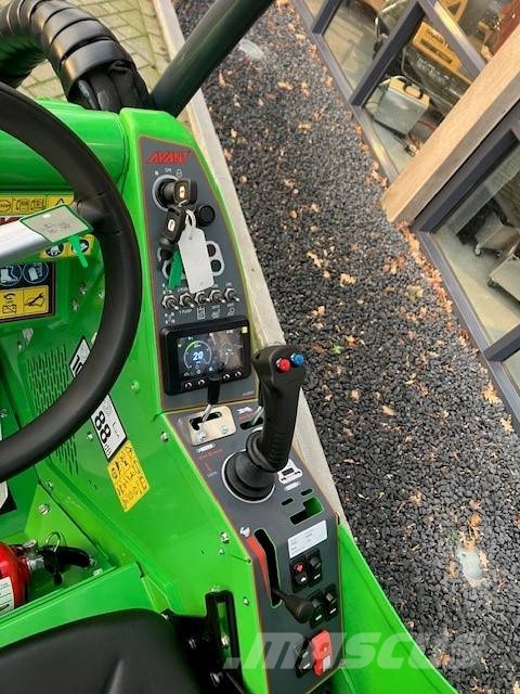 Avant 530 TDL 輪胎式裝載機
