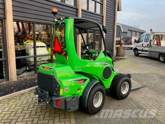 Avant 530 TDL 輪胎式裝載機
