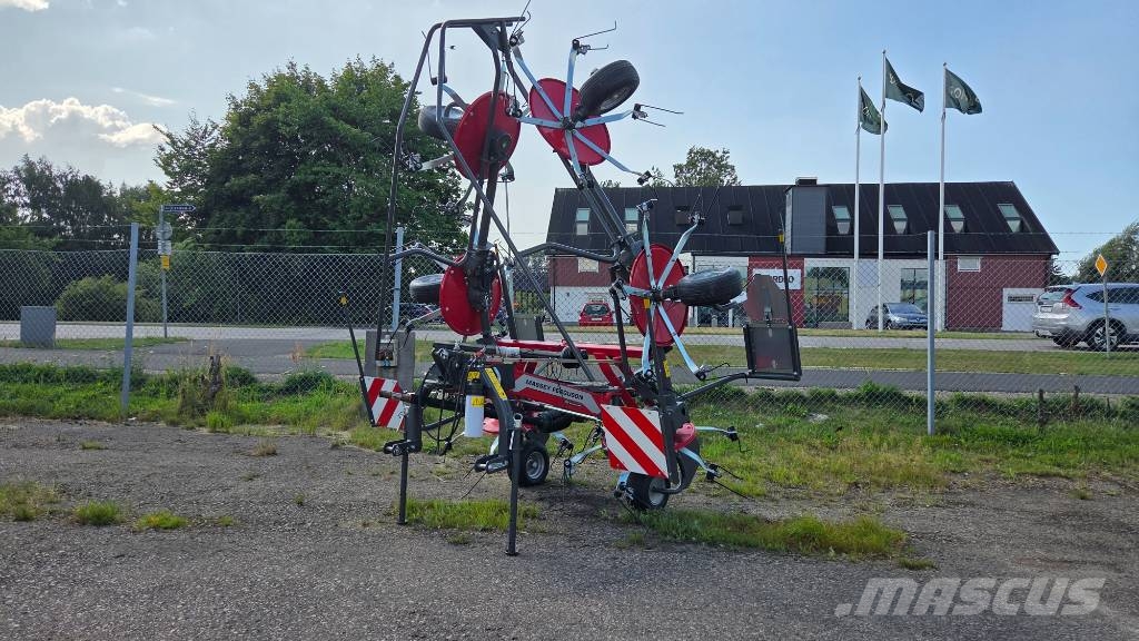 Massey Ferguson TD 776 X مكابس وميبسات التبن