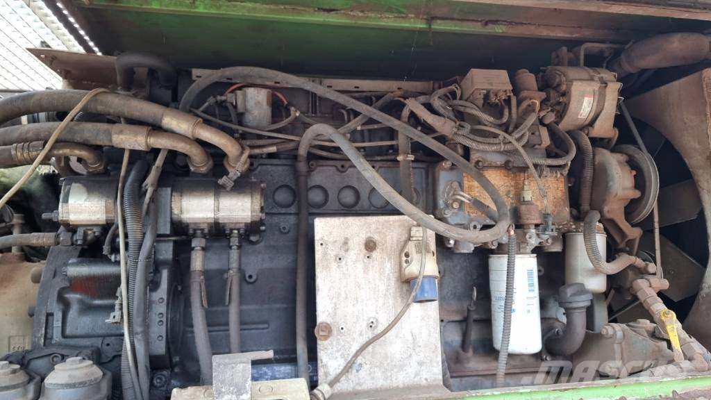 Sennebogen 825 Industriālie iekrāvēji