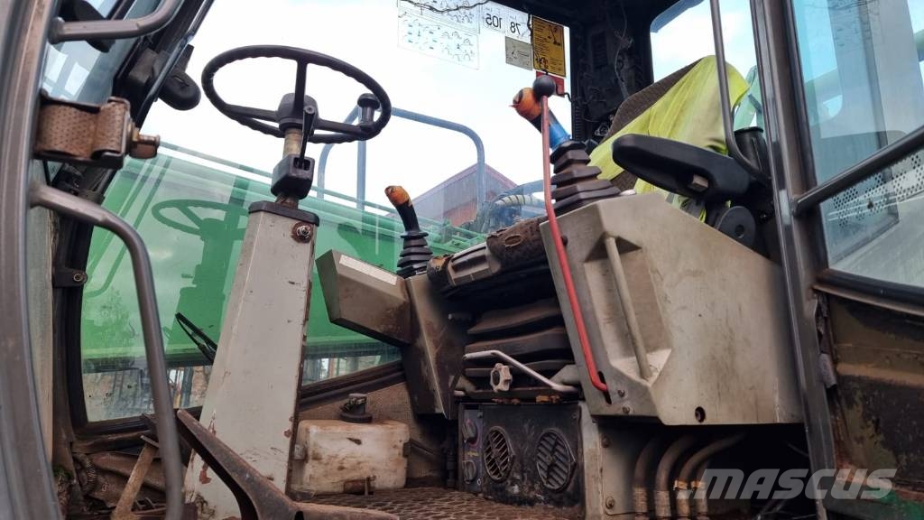 Sennebogen 825 Industriālie iekrāvēji