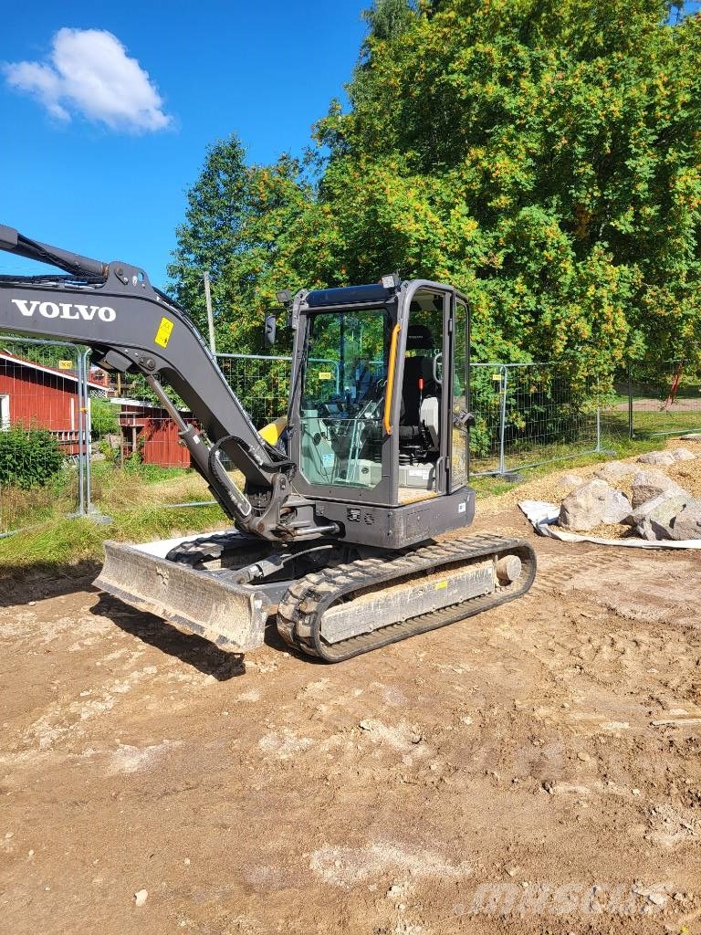 Volvo ECR50 Mini rýpadlá < 7t