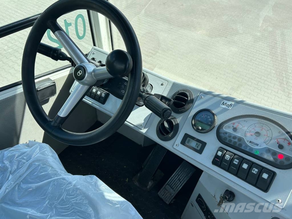 Mafi T 225 D Trattori portuali