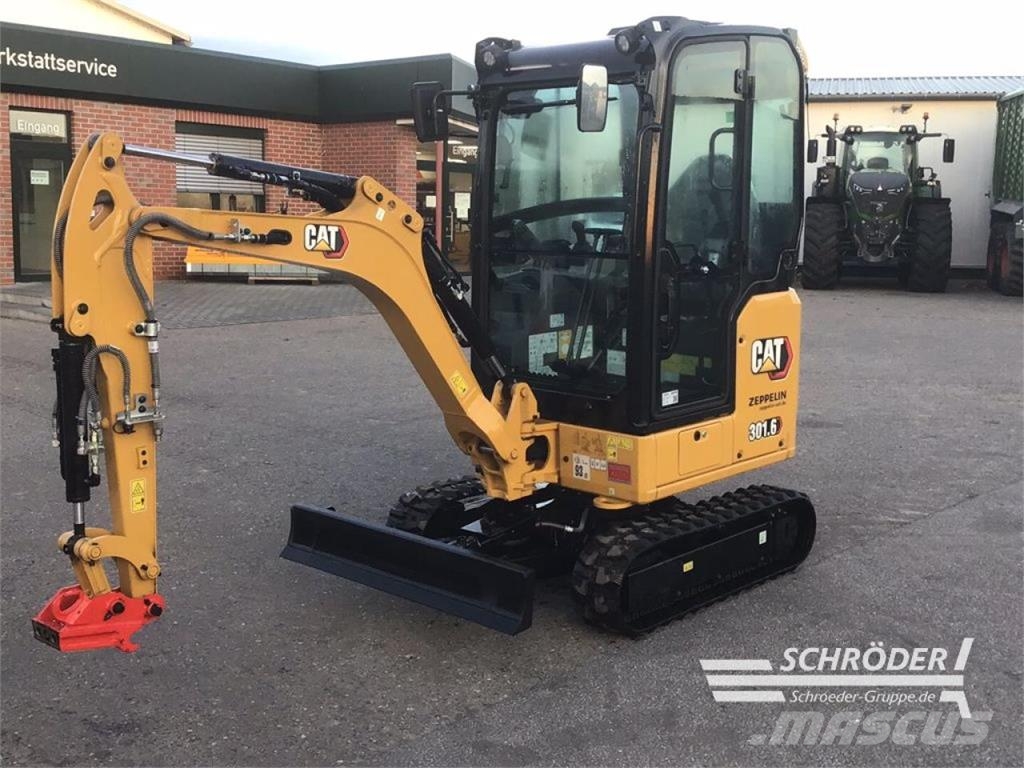 CAT 301.6 Wielgraafmachines