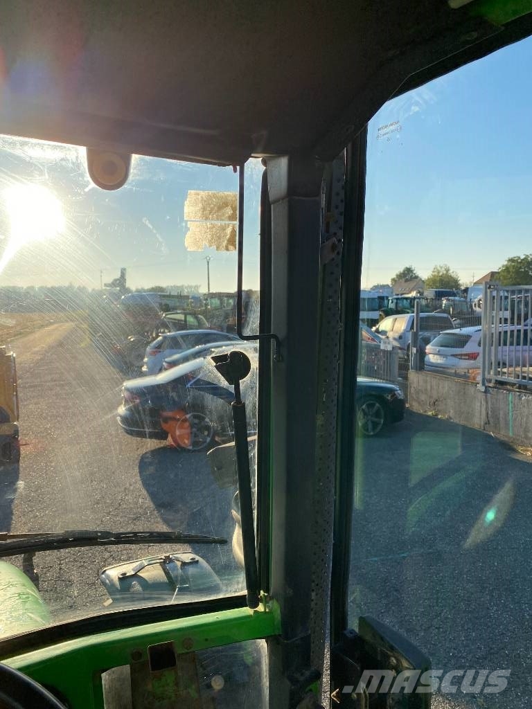 Deutz-Fahr AGROPLUS 75dt/Powershuttle 40Km/h endommagé Trattori